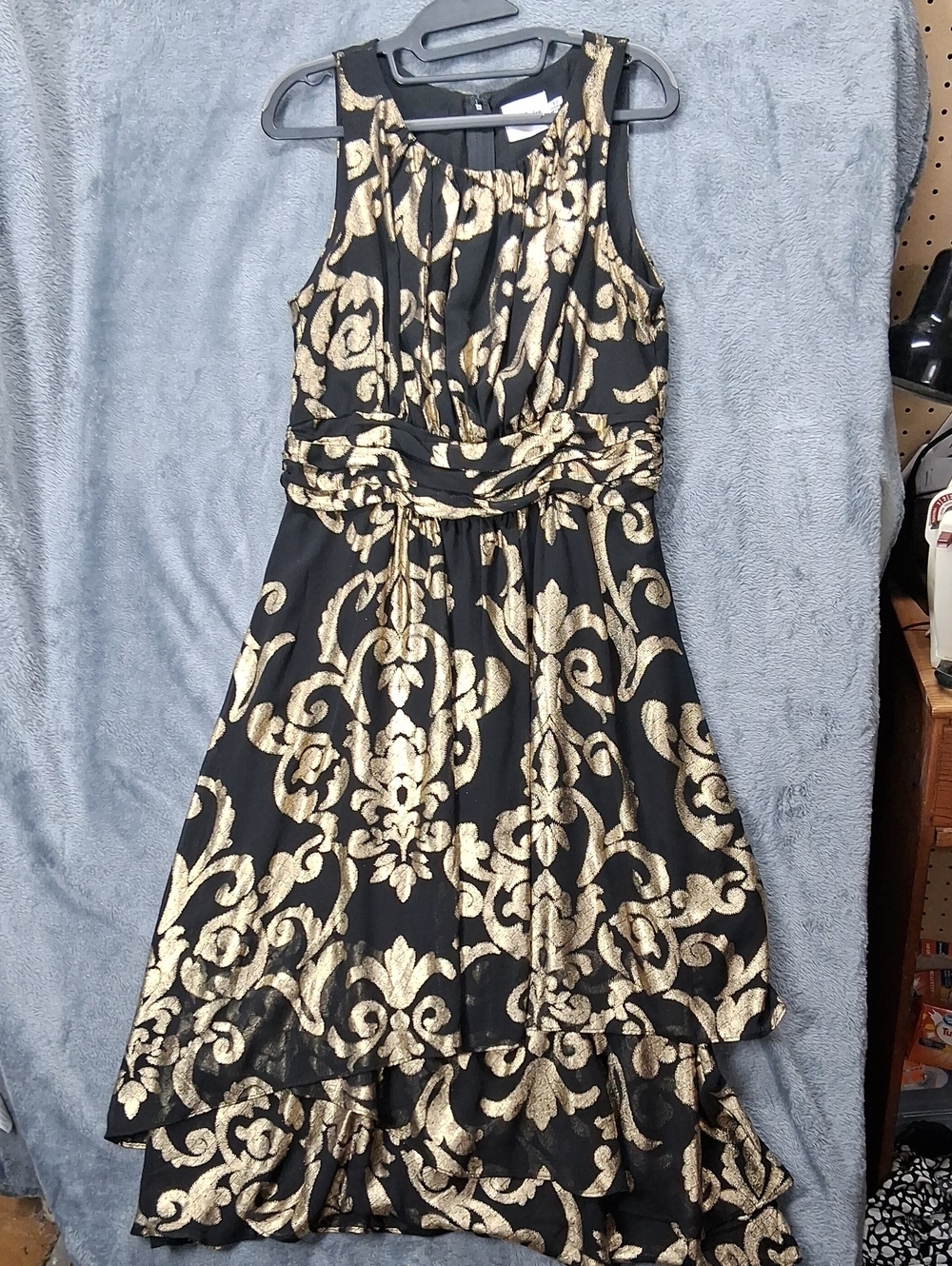 Black and Gold Sleeveless Party Dress by J. Taylor size 12